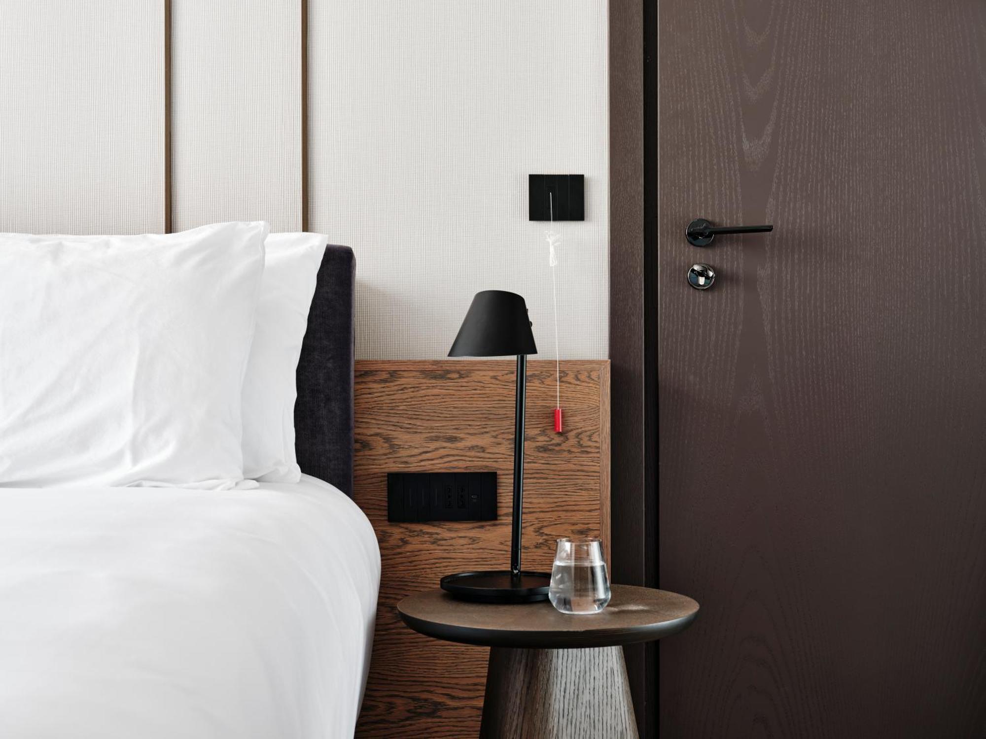 Crowne Plaza Sofia By Ihg Hotell Eksteriør bilde