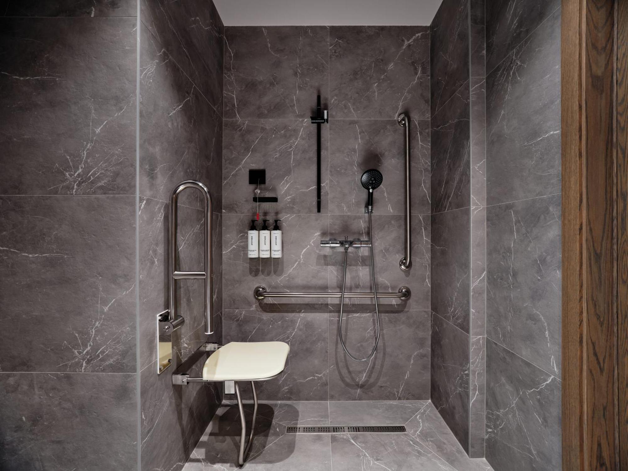 Crowne Plaza Sofia By Ihg Hotell Eksteriør bilde